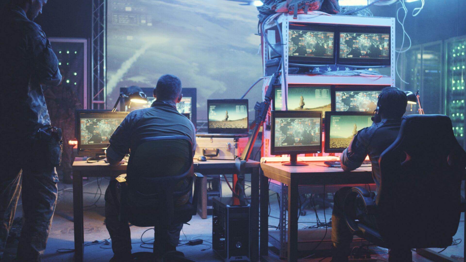 Computational Intelligence in Military and Civilian Applications