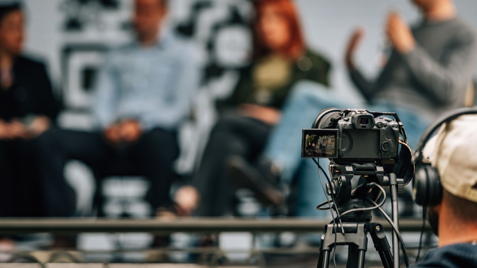 Interview with Gregg Hurwitz, Linwood Barclay, and Lisa Unger
