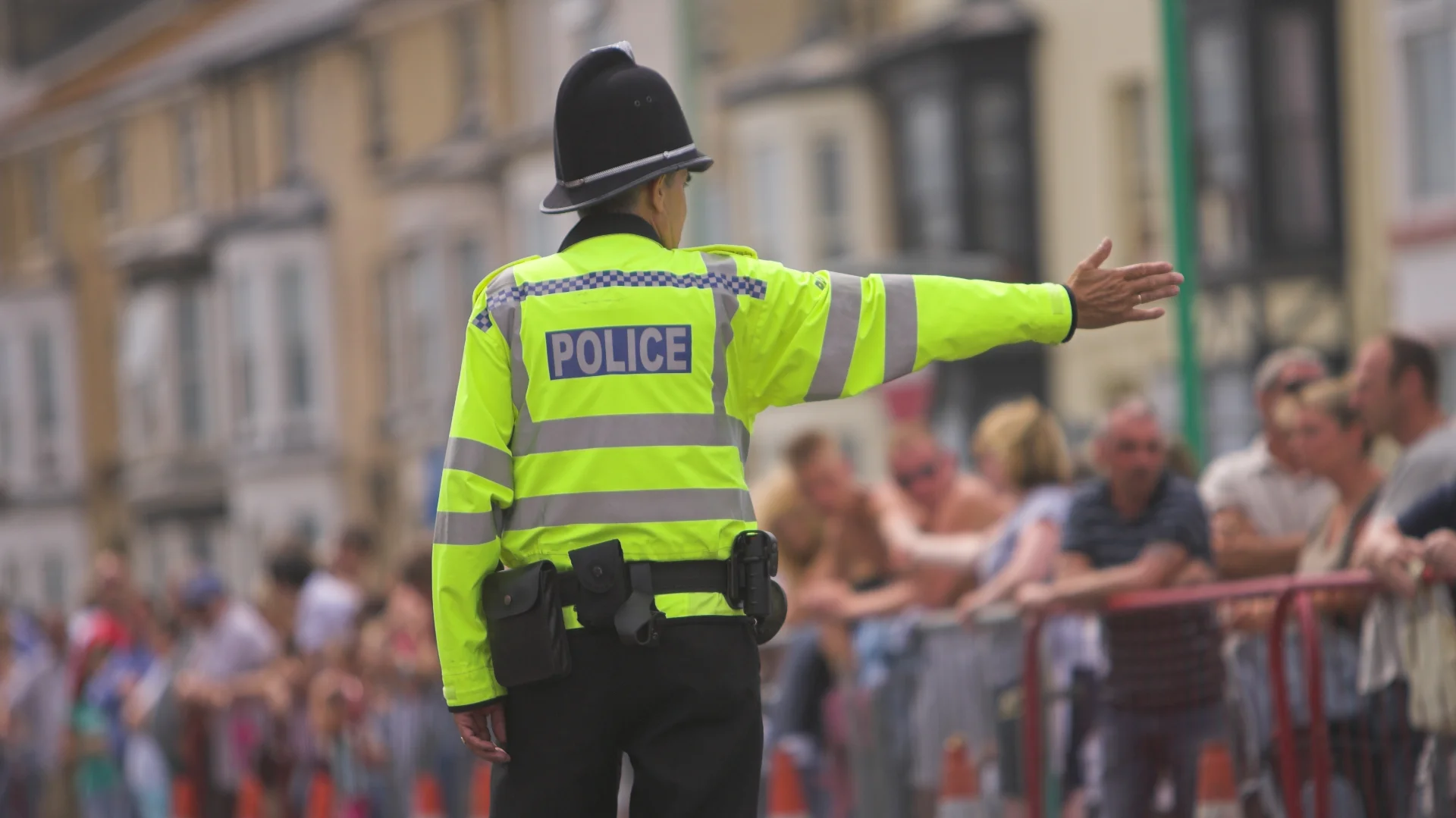 Cops Around The World