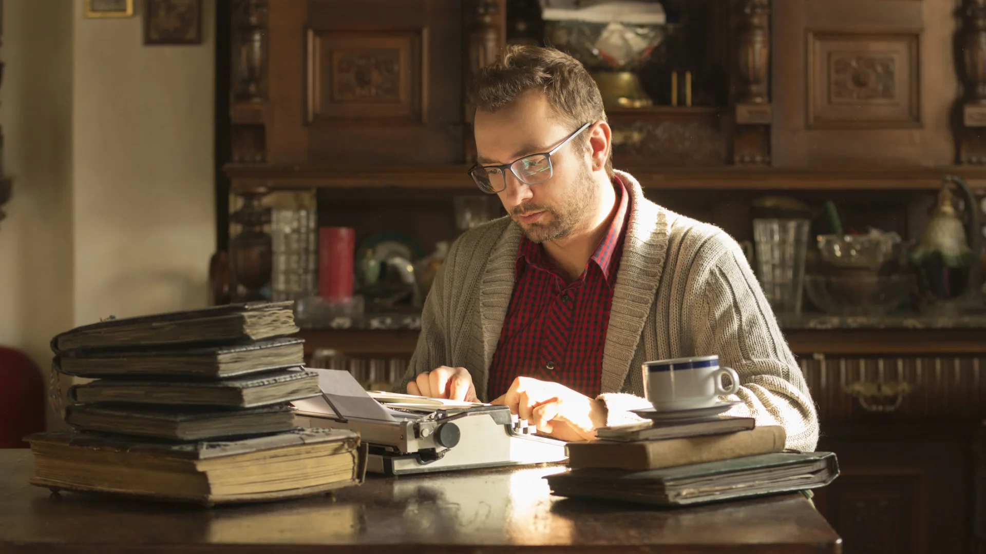 Using Description to Set the Tone of Your Story