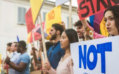 Weaving Social Issues into Narrative
